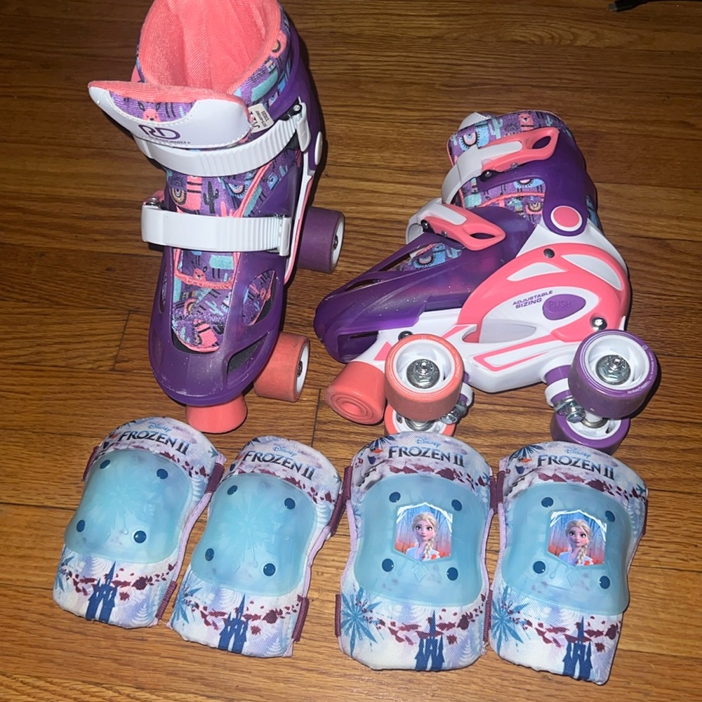 Adjustable roller skates size 12-2 with frozen elbow and knee pads